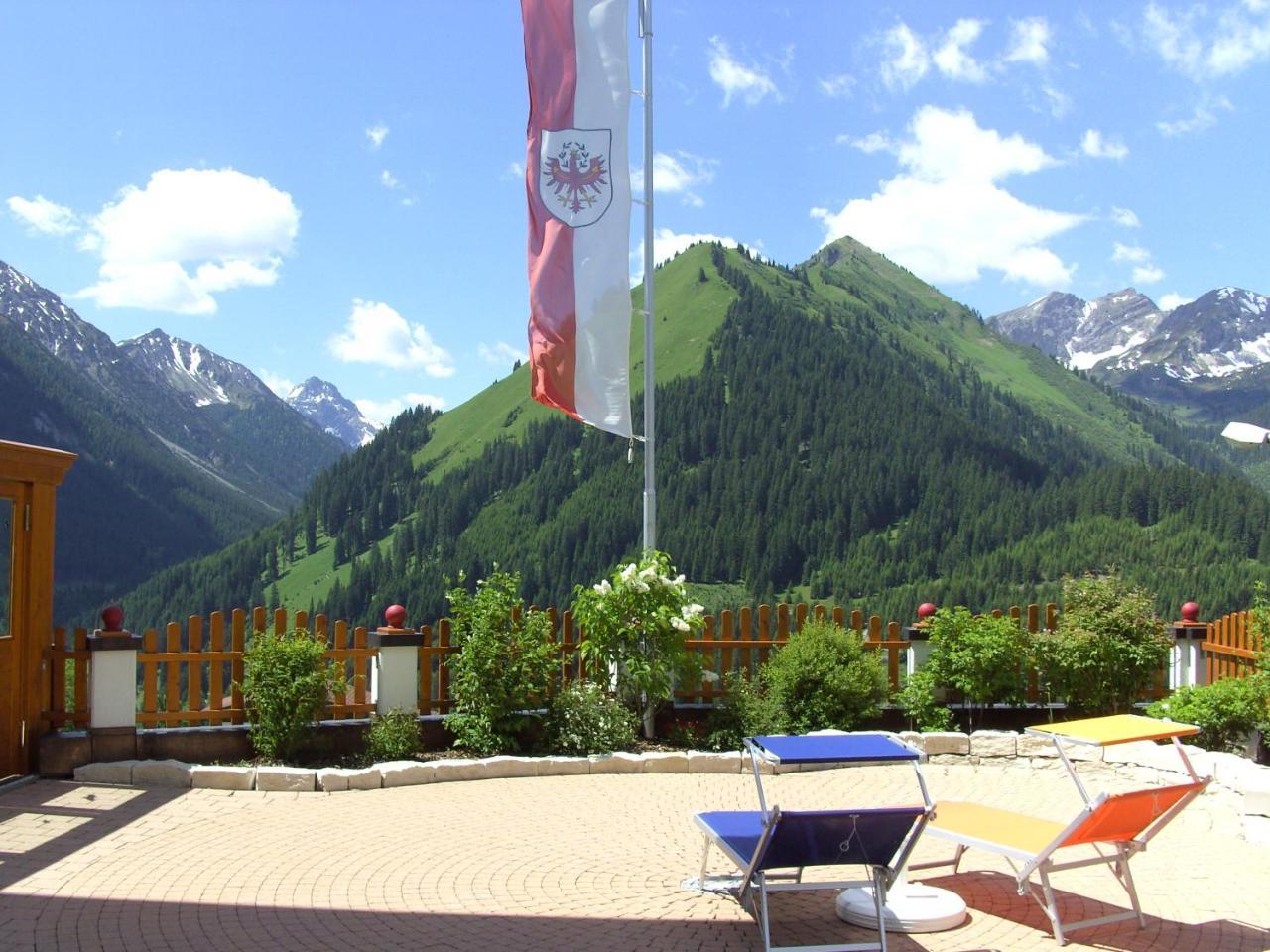 Gasthof Bergblick Берванг Экстерьер фото